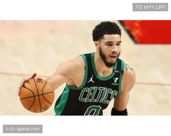 德怀特·麦克尼尔献关键助攻，昔日斗士状态回暖引爆英超热议