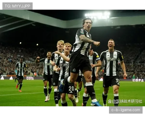 托纳利闪耀赛场：战术博弈与个人表现引热议