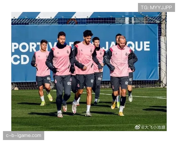 格里马尔多稳健发挥助西班牙国家队斩获关键胜利,球队状态显著回暖 格里马尔多稳健发挥助西班牙国家队斩获关键胜利,球队状态显著回暖