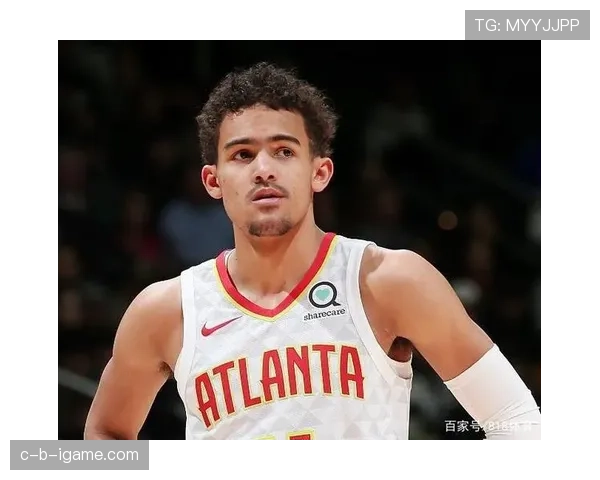 特雷·杨家的车库比我家还大，他居然每天骑自行车去训练馆？